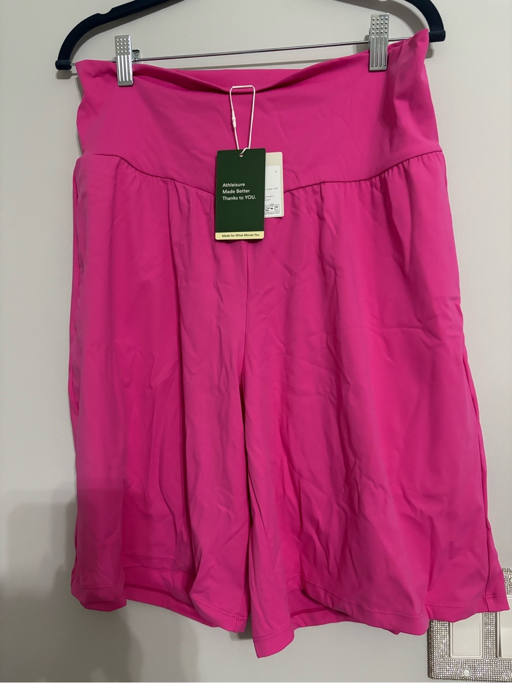 Halara SoftlyZero™ Airy High Waisted Pockets InstantCool Yoga Bermuda Shorts